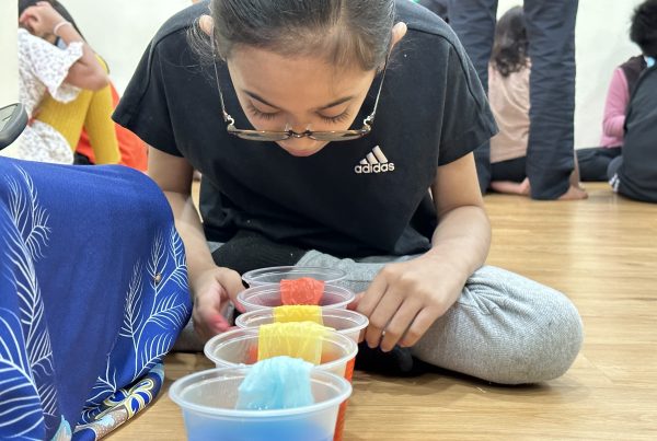 Anak Kurang Keyakinan Diri? Ini 7 Cara Bantu Mereka Yakin. Mengatasi Anak Ketagihan Gadget | Al-Fathonah