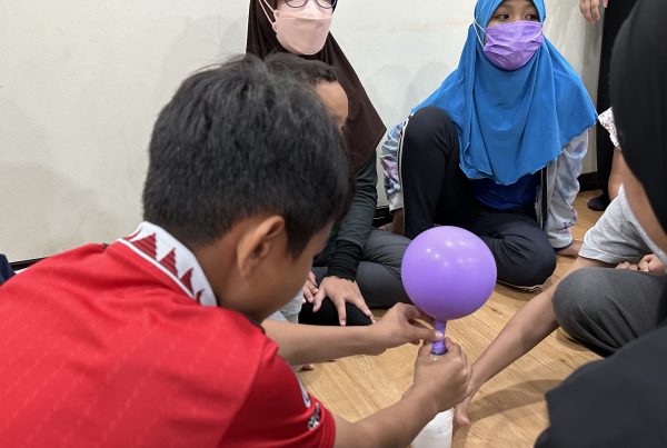 Anak Susah Bergaul? Ketahui Punca & Cara Atasi | Al-Fathonah